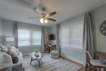 720 W 37th St - 4