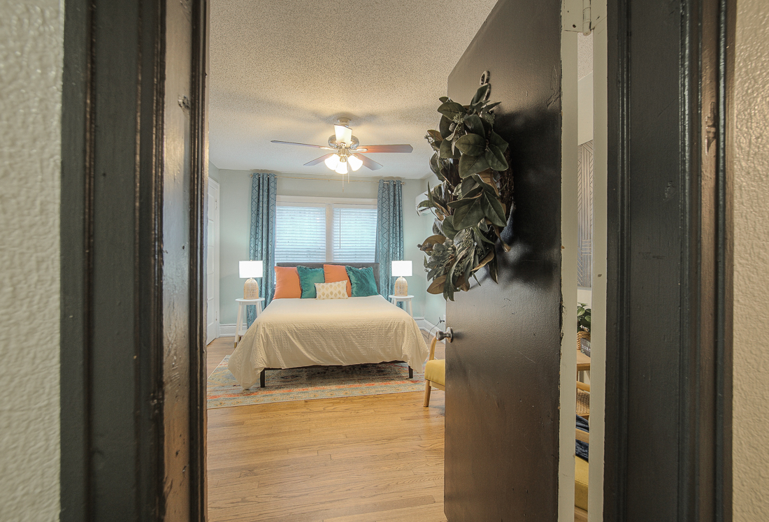 4545 Main St - 8