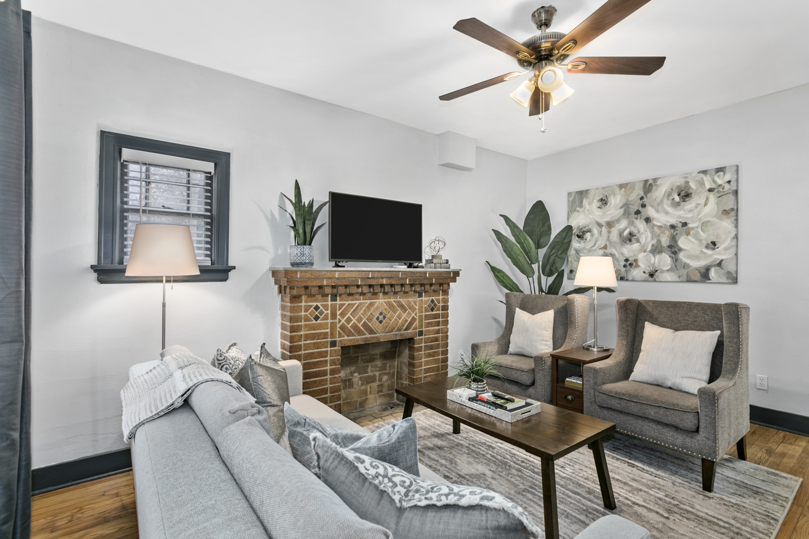 1143 West 41st Ter - 1